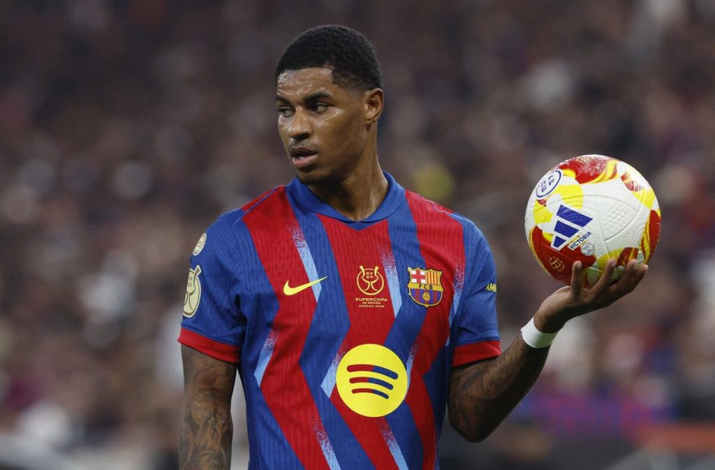 Barcelona quer Marcus Rashford em definitivo, mas United dificulta