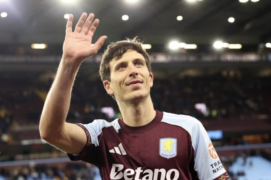 Aston Villa considera vender Pau Torres