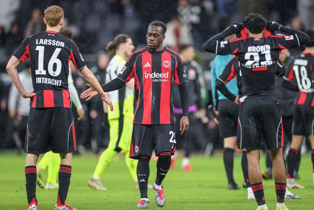 Tottenham e Aston Villa estão interessados em Arnaud Kalimuendo