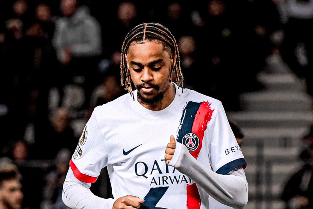 Arsenal está muito interessado em Bradley Barcola, do PSG