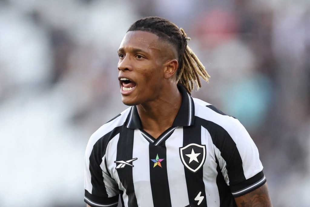 Manchester United está de olho em Danilo, do Botafogo