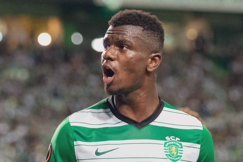 Leeds United disposto a pagar até €50 milhões por Ousmane Diomande