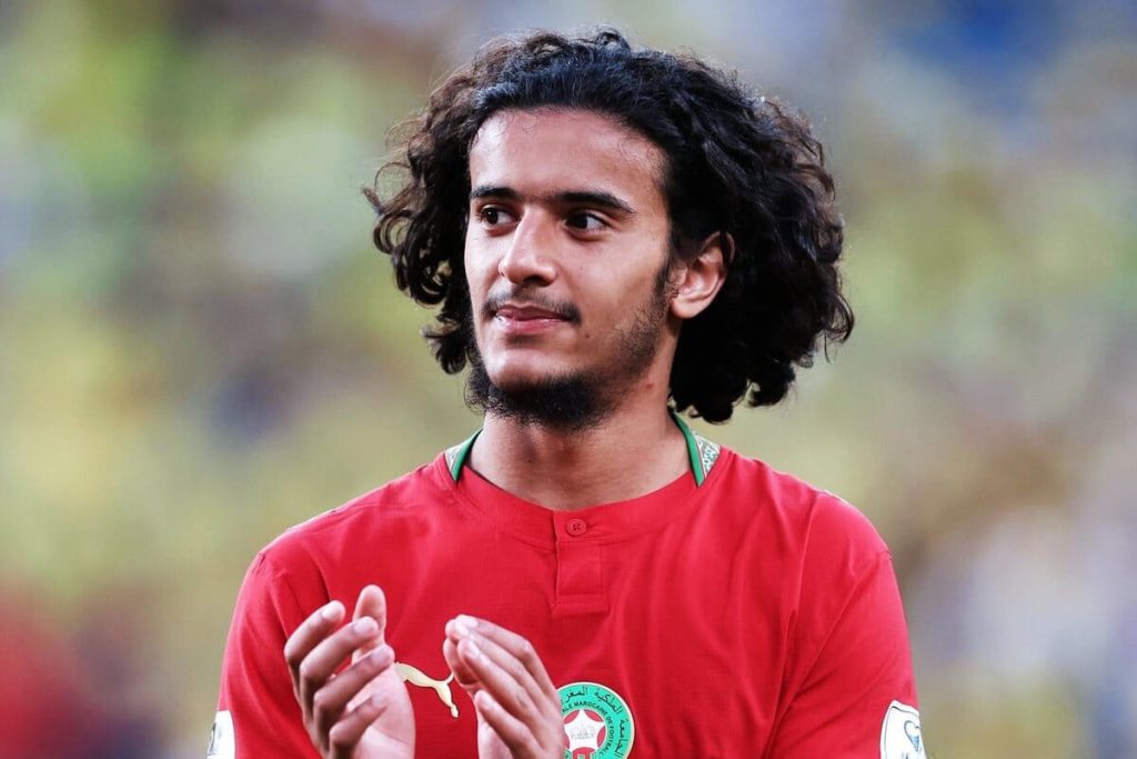 Liverpool planeja contratar Ayyoub Bouaddi, do Lille