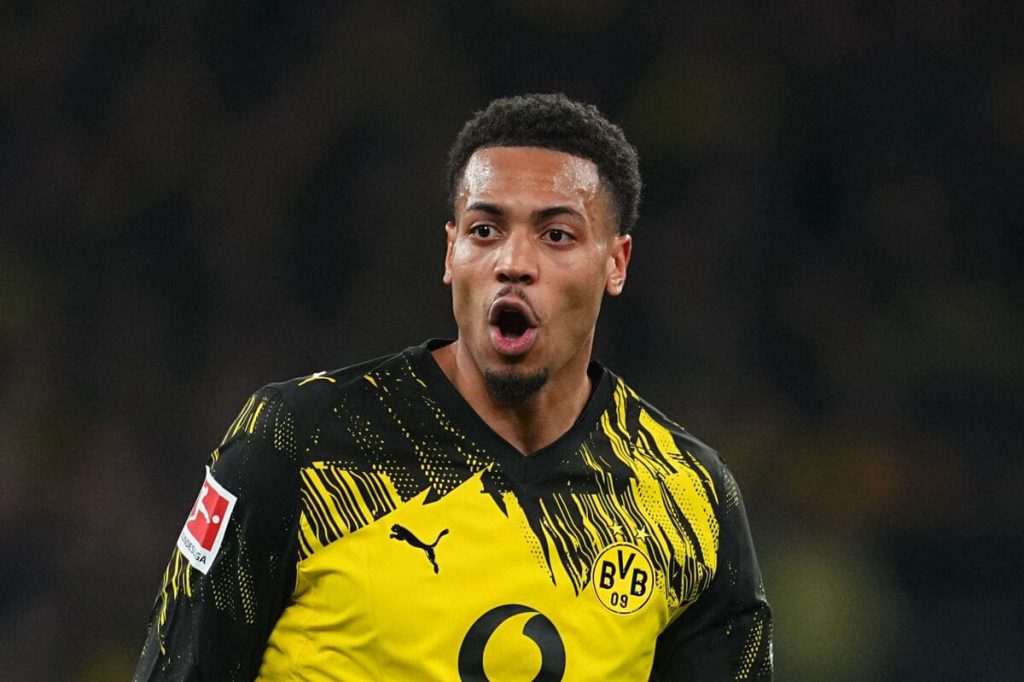 Manchester United está interessado em Felix Nmecha, do Dortmund