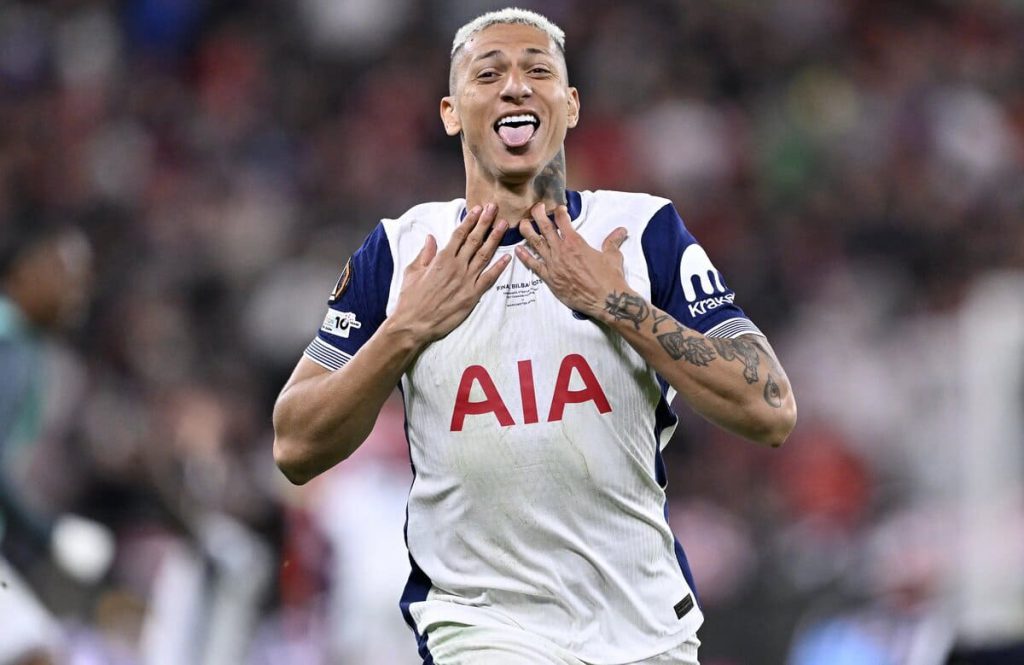 Tottenham define o preço para vender Richarlison