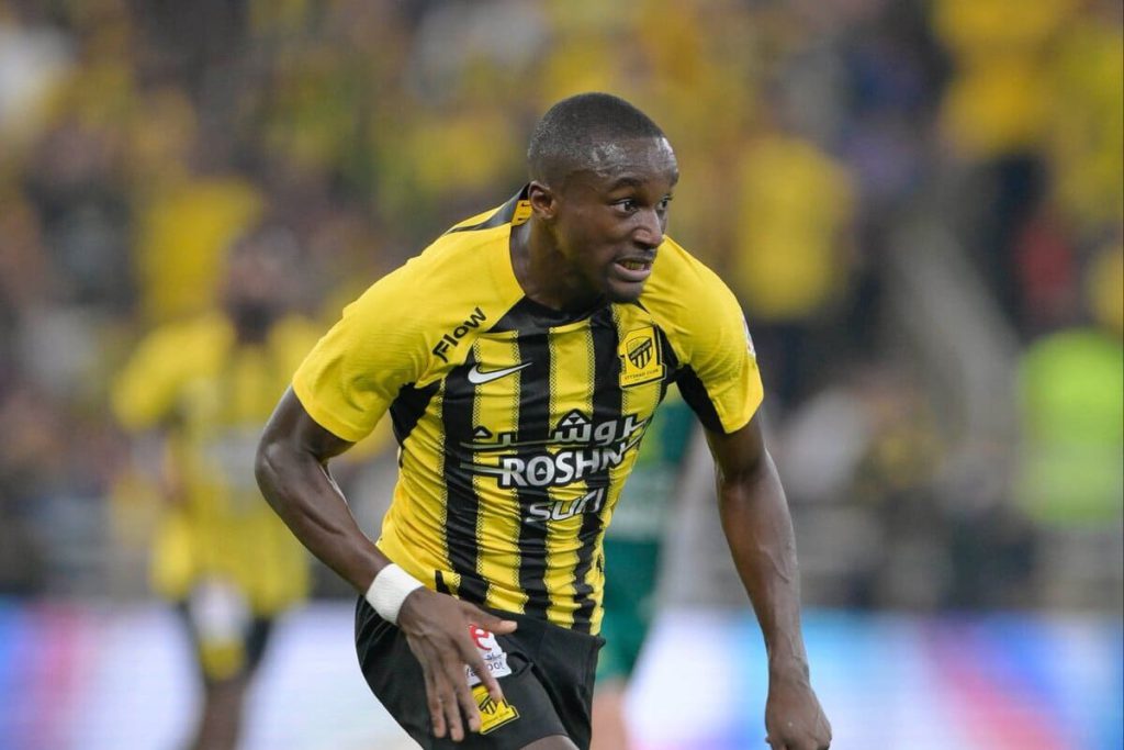 Bayer Leverkusen acerta o retorno de Moussa Diaby