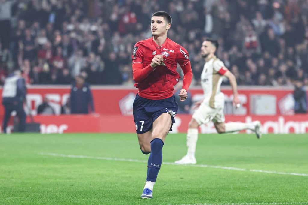 RB Leipzig faz oferta por Matías Fernández-Pardo, do Lille