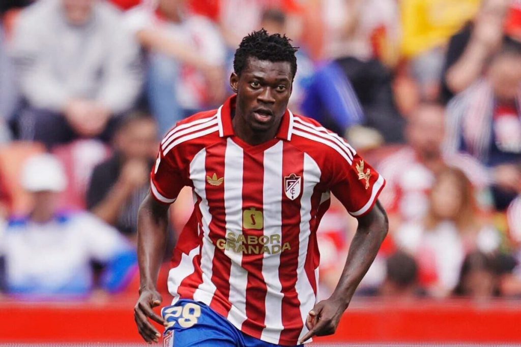 Real Madrid acerta a contratação de Oscar Naasei, do Granada