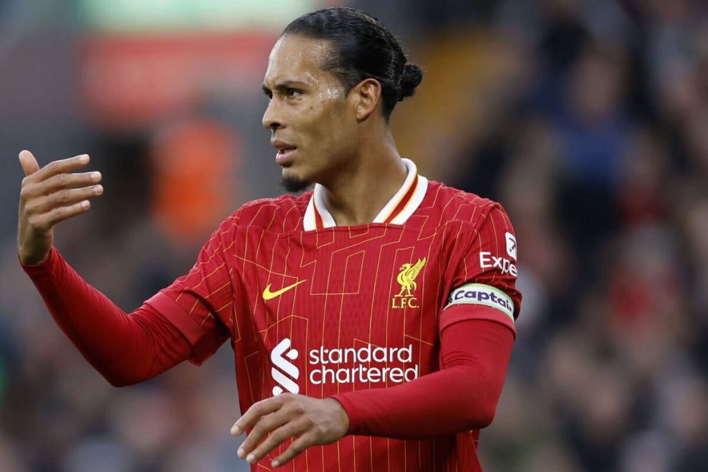 Juventus quer contratar Virgil van Dijk de graça