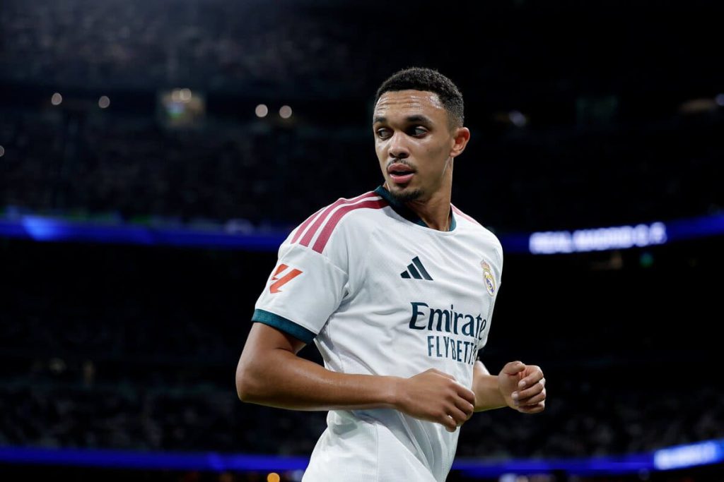 Trent Alexander-Arnold descarta um retorno ao Liverpool